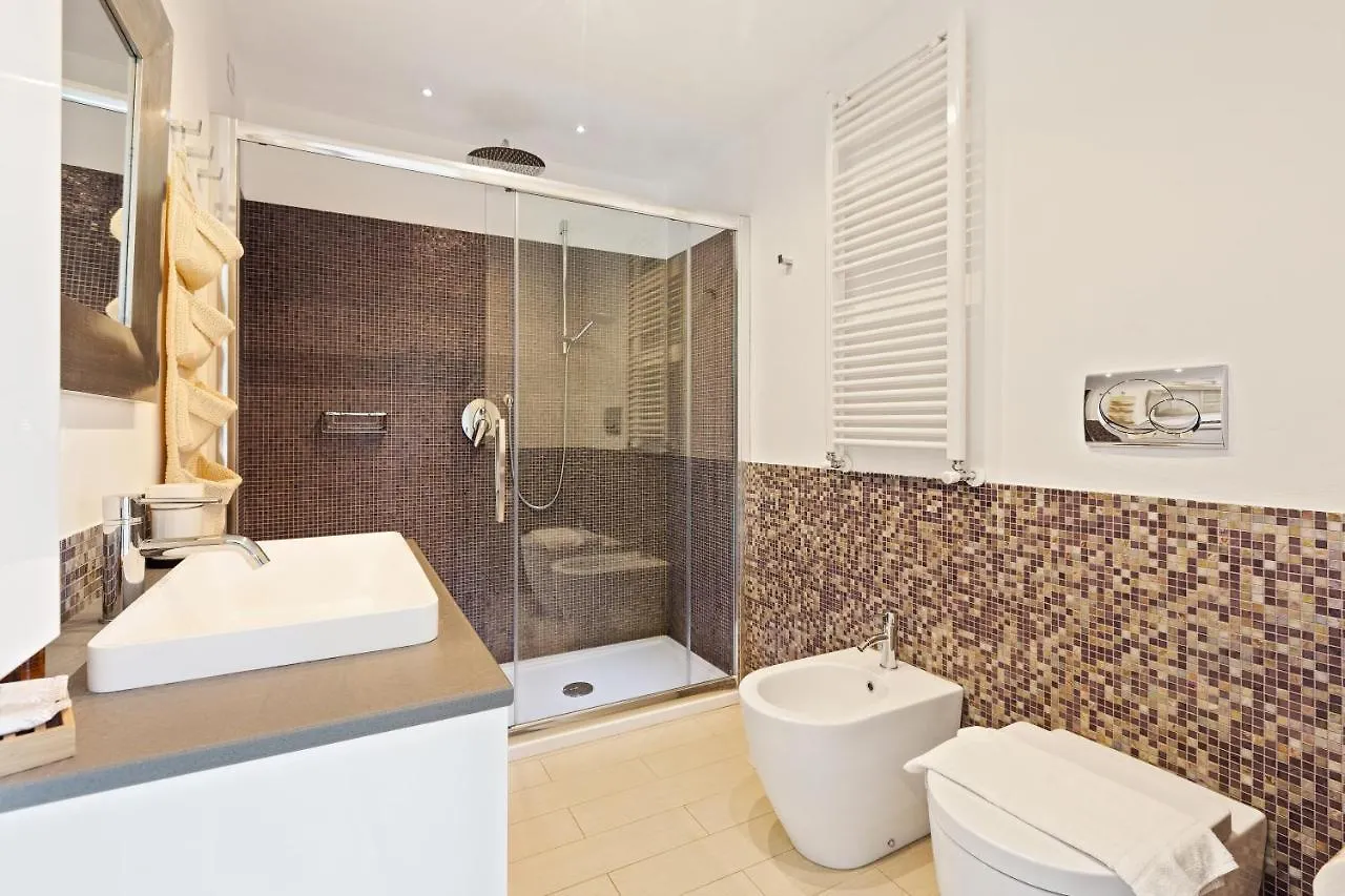 Elegant Loft With Balcony! Apartment Milan Italy