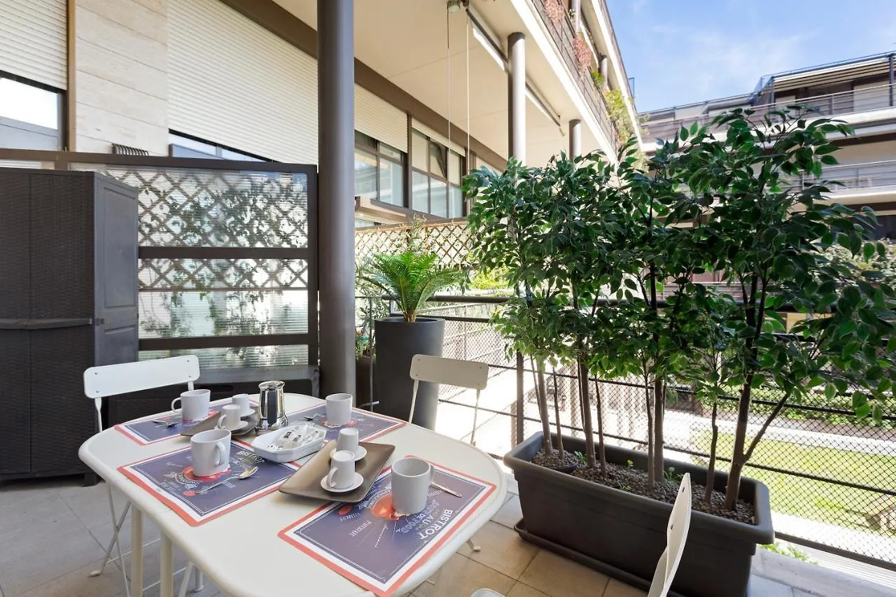Elegant Loft With Balcony! Apartment Milan